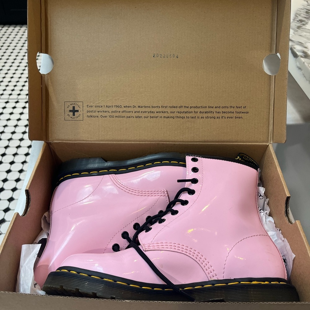 Pink Dr Martens - Picture 8 of 10